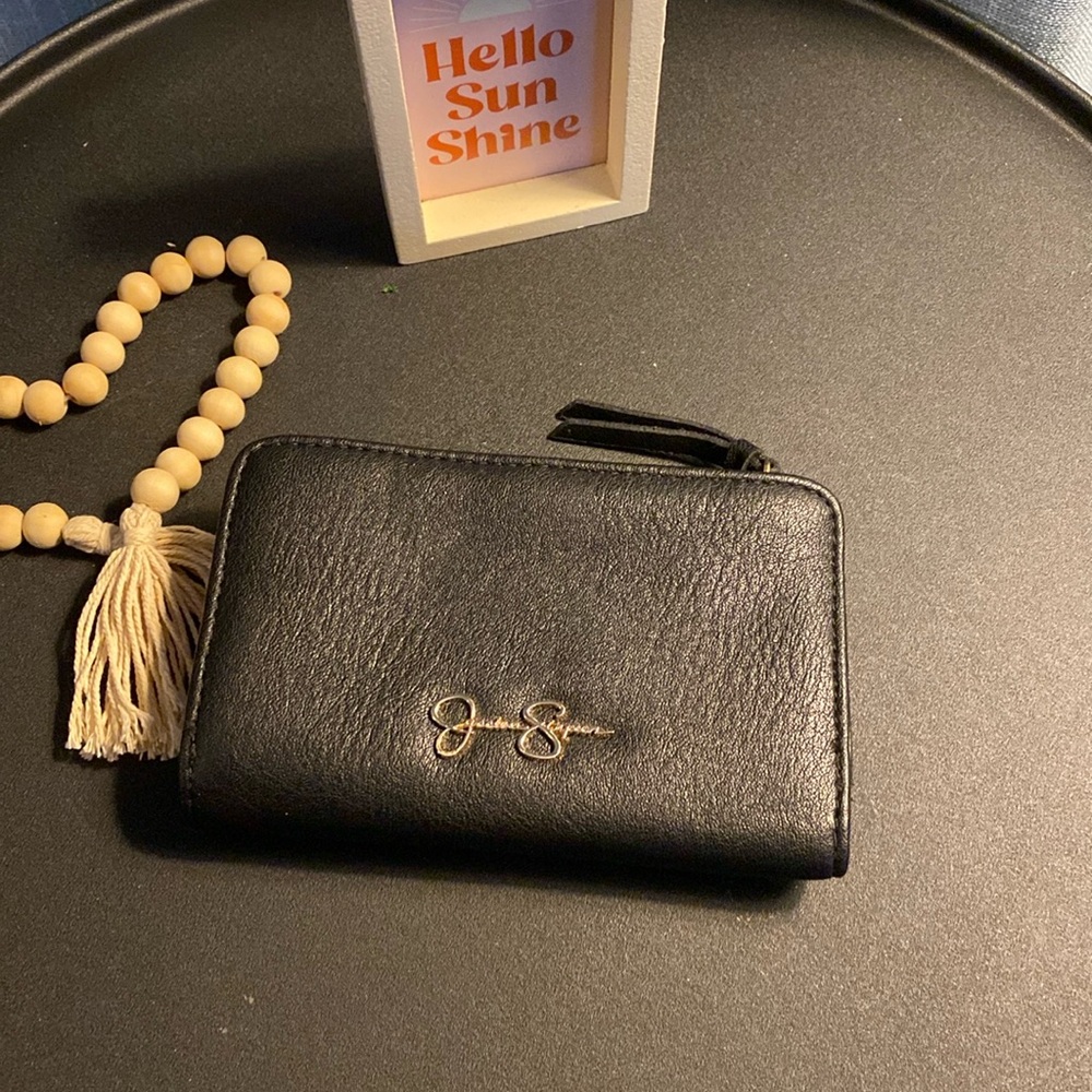 Jessica Simpson wallet